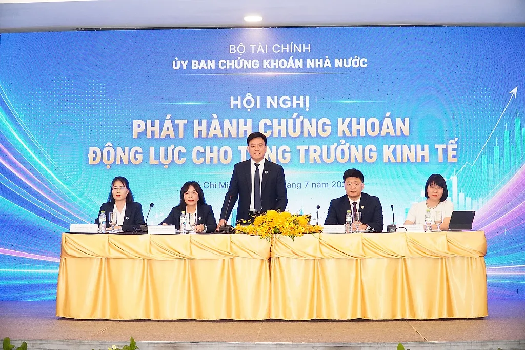 PCT Hoang Van Thu