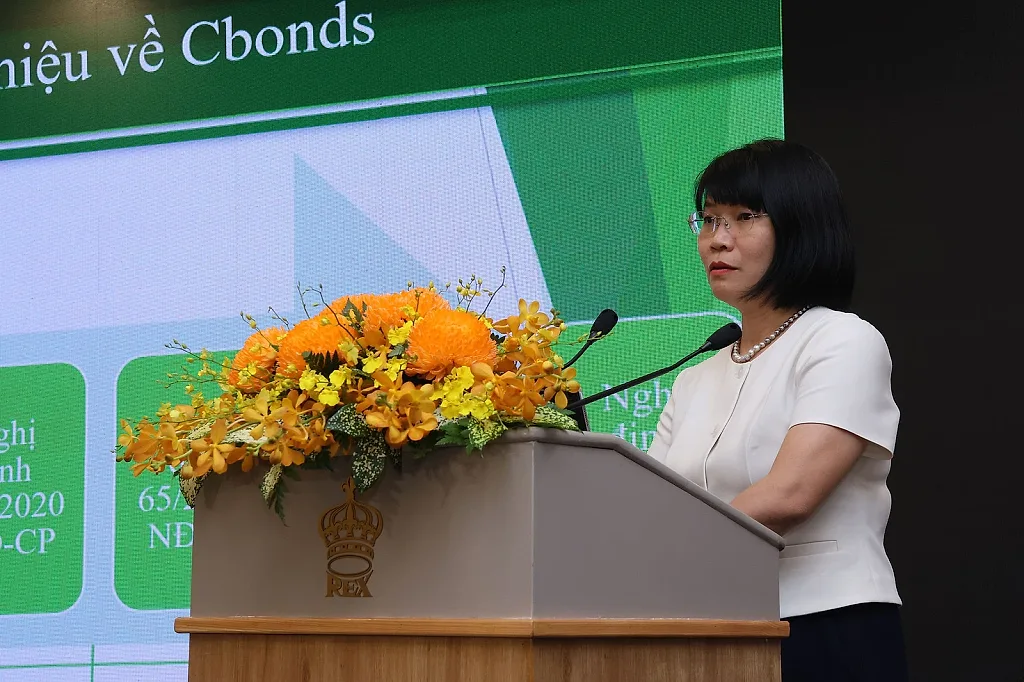 Ba Vu Thuy Nga (2)