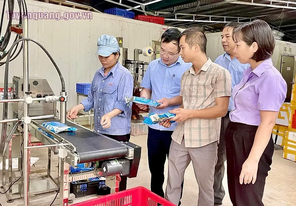 Khuyến công Tuyên Quang tiếp sức doanh nghiệp đổi mới công nghệ