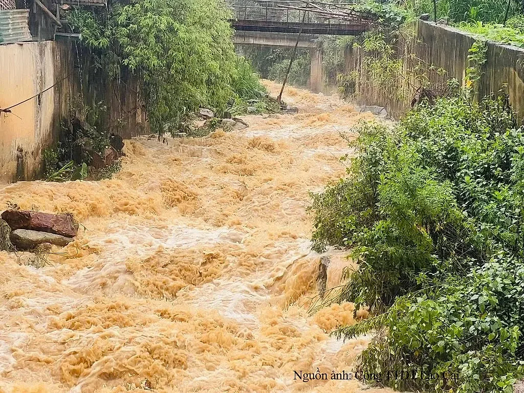 Bắc Bộ mưa lớn kéo dài, cảnh báo lũ trên nhiều tuyến sông — Trung tâm Dự báo Khí tượng Thủy văn quốc gia