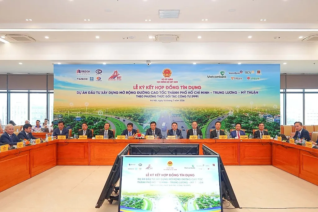 20260716_ndt_vcb-ky-ket-da-mo-rong-cao-toc_1.jpg
