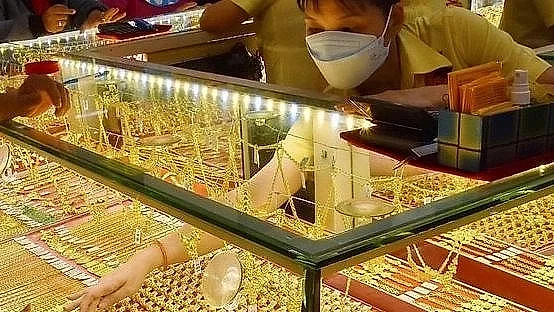 Ngày 17/7: Giá vàng trong nước tiếp tục giảm