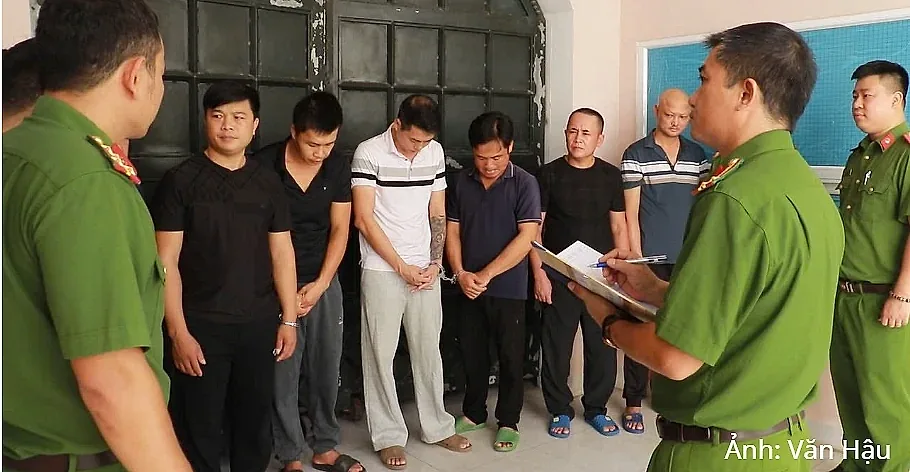 Công an tỉnh Nghệ An bắt hàng chục đối tượng cá độ bóng đá