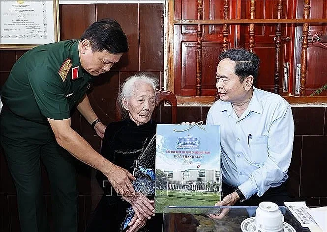 Chủ tịch Quốc hội Trần Thanh Mẫn tri ân người có công tại Thành phố Hồ Chí Minh