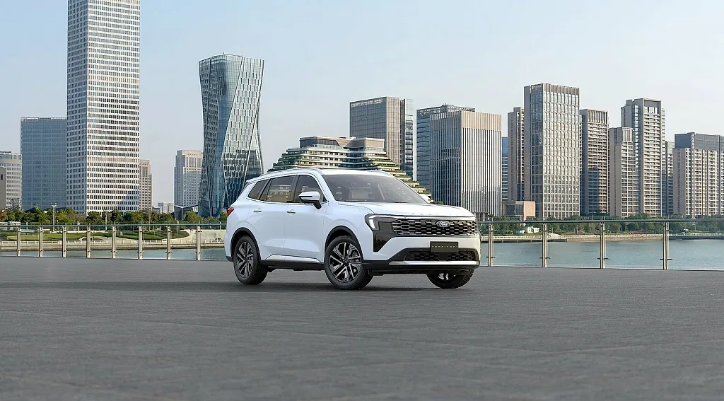 Ford Việt Nam ra mắt Territory Platinum