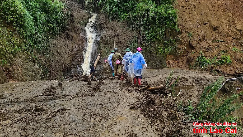 Lào Cai ban hành công điện hỏa tốc ứng phó mưa lớn, lũ quét, sạt lở đất