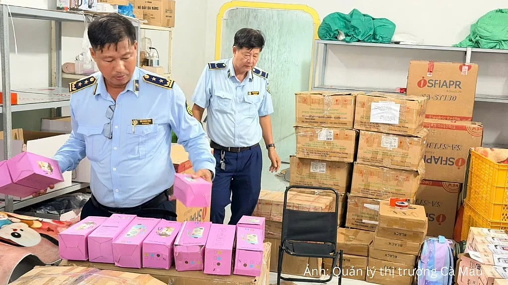 Quản lý thị trường Cà Mau: Xây dựng đội ngũ gắn với văn hóa công vụ — Bộ Công Thương