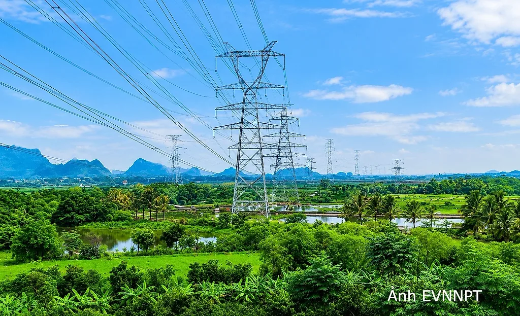 Đóng điện toàn tuyến đường dây 500/220kV Nho Quan – Phủ Lý – Thường Tín