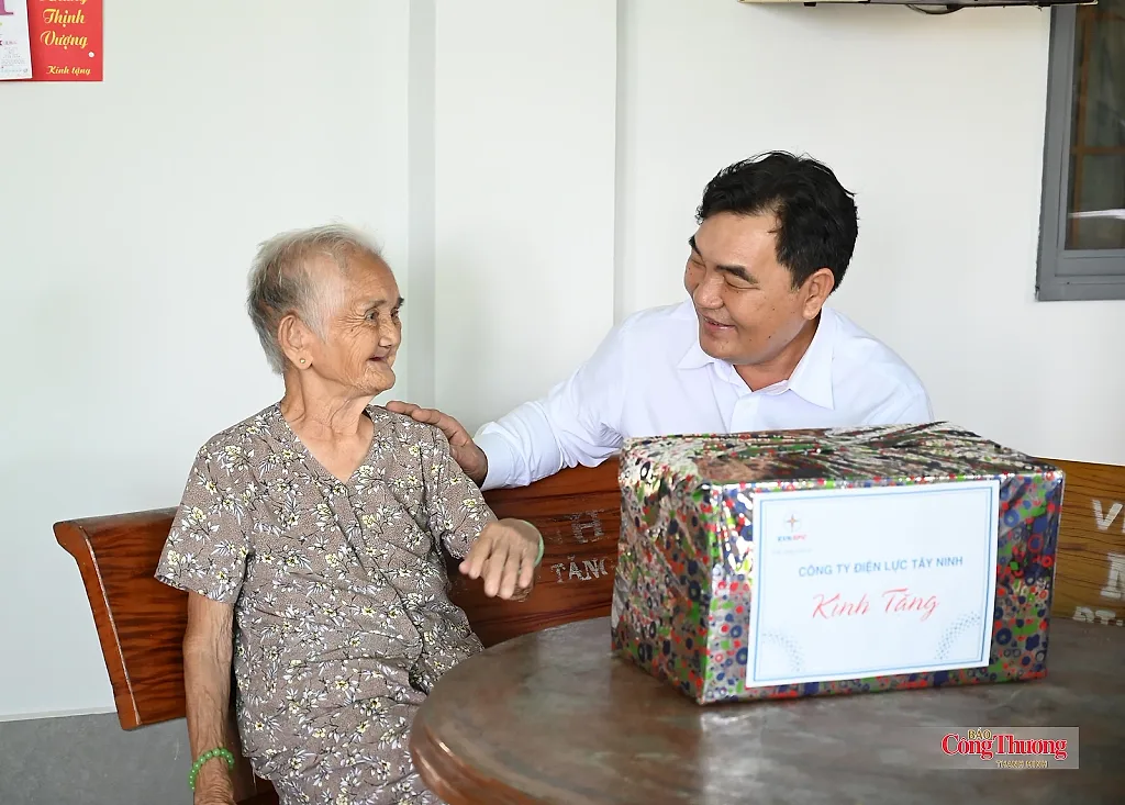 Ngành điện phía Nam lan tỏa nghĩa tình nhân Ngày Thương binh - Liệt sĩ