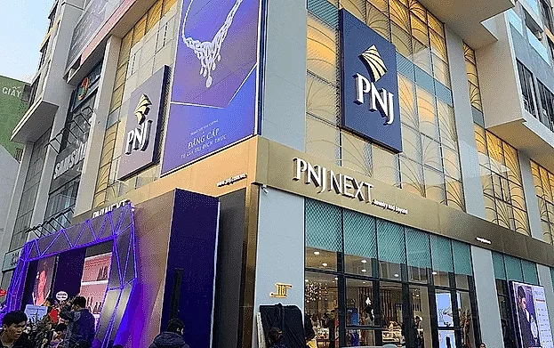 Cổ phiếu PNJ bất ngờ tăng trần sau 4 phiên giảm sàn