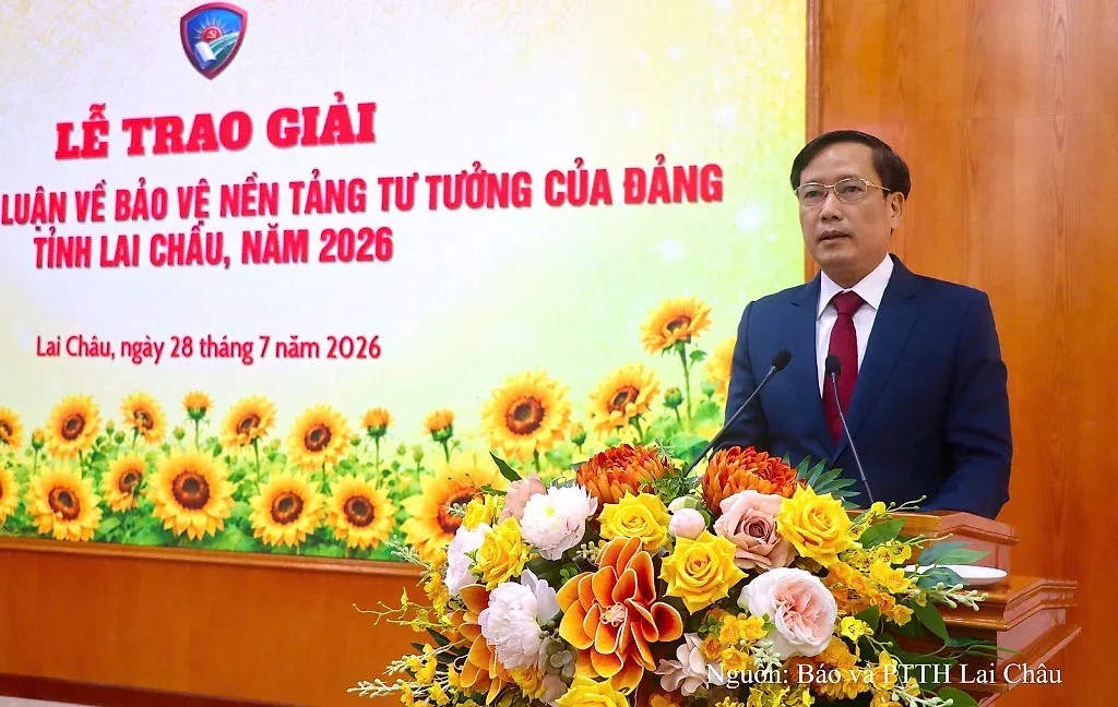 Lai Châu trao giải Cuộc thi chính luận bảo vệ nền tảng tư tưởng của Đảng