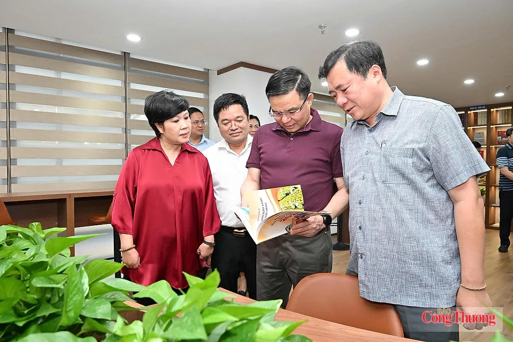 Không gian văn hóa đọc: Xây dựng hệ sinh thái tri thức ngành Công Thương