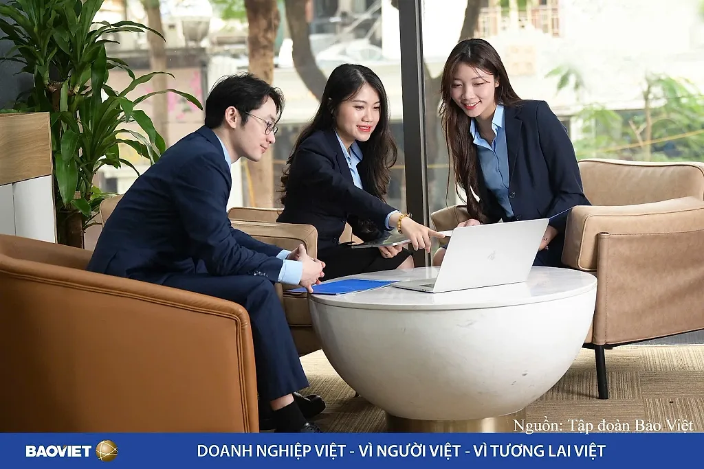 Bảo Việt đạt hơn 32.000 tỷ đồng doanh thu hợp nhất sau 6 tháng — Tập đoàn Bảo Việt