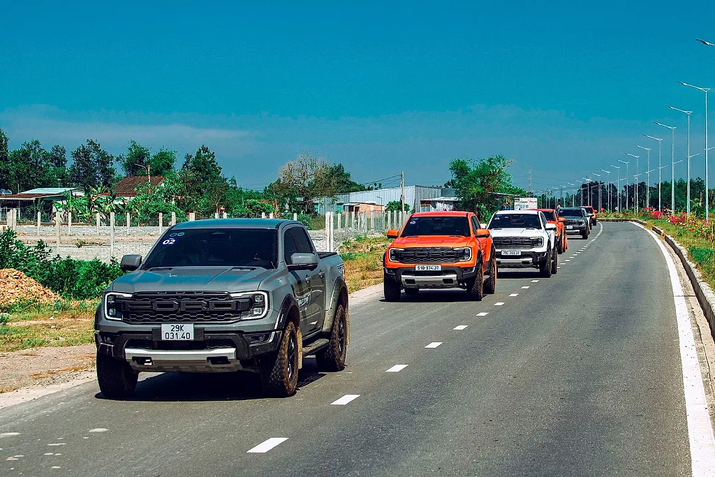 ford-raptor.jpg