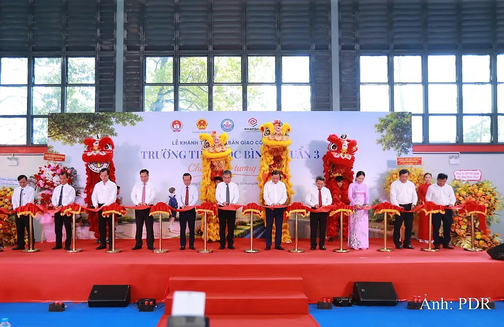 Công ty Phát Đạt khánh thành và bàn giao Trường Tiểu học Bình Chuẩn 3