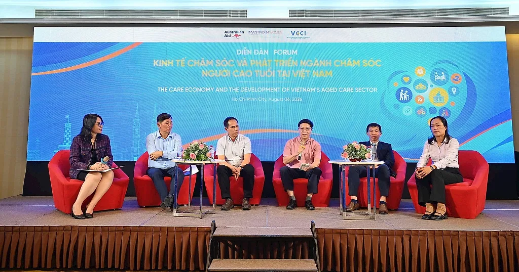 Khơi thông nguồn lực tư nhân, phát triển ngành chăm sóc người cao tuổi tại Việt Nam