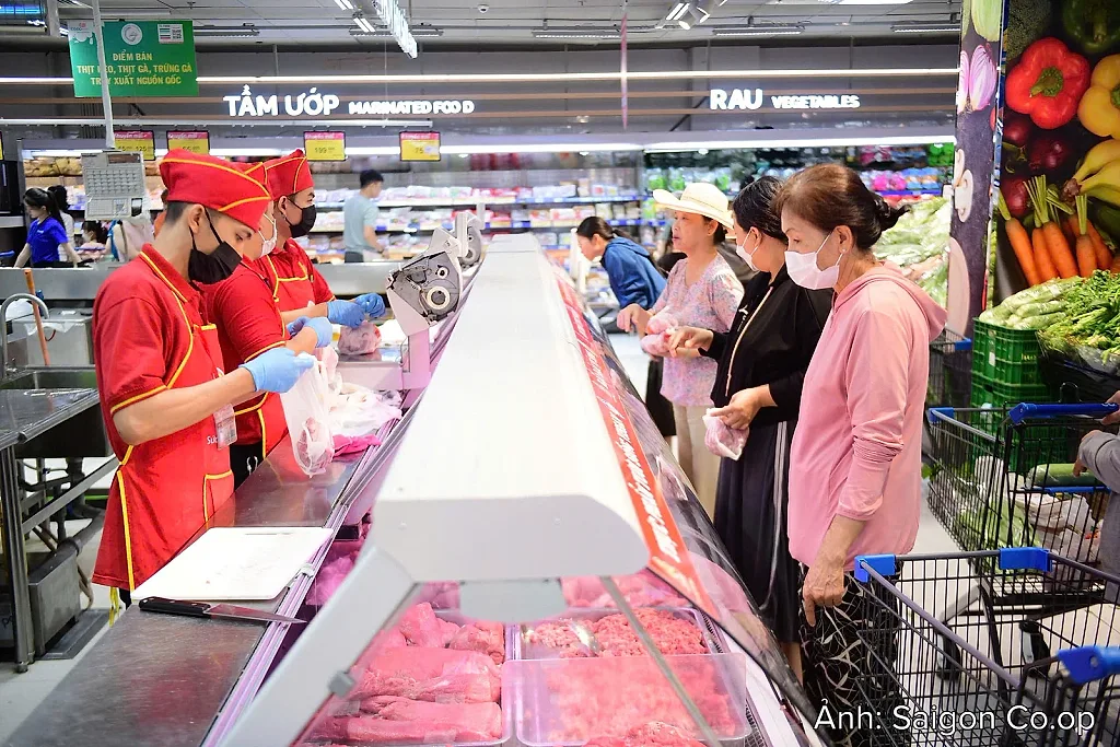 Bán lẻ vào mùa cao điểm, gia tăng ưu đãi dinh dưỡng học đường — Saigon Co.op