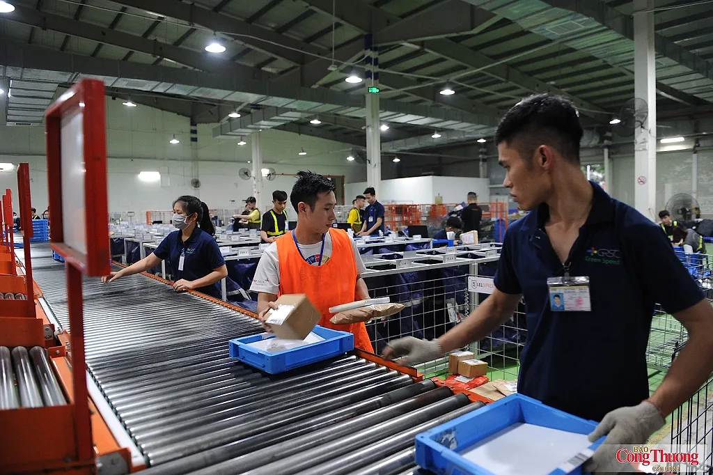 AI định hình cuộc cạnh tranh mới trên thị trường thương mại điện tử