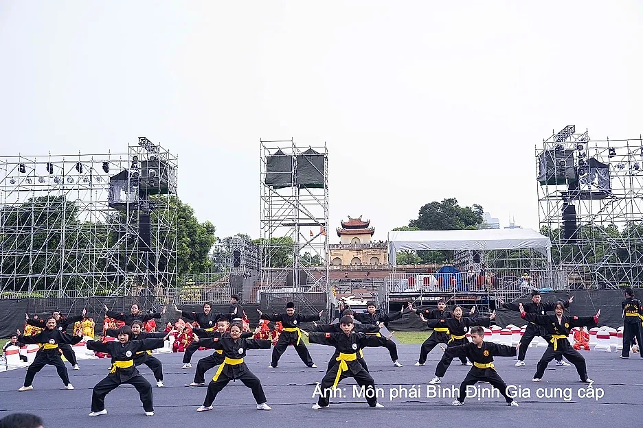Hà Nội: Mãn nhãn màn trình diễn võ cổ truyền của môn phái Bình Định Gia
