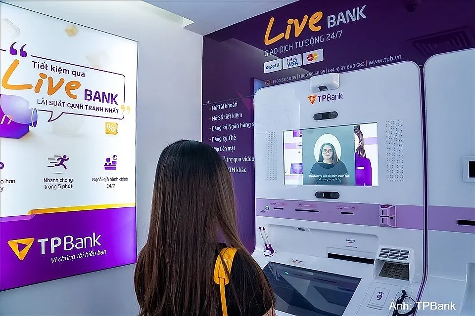 Dữ liệu phân tán cản đường AI trong ngân hàng