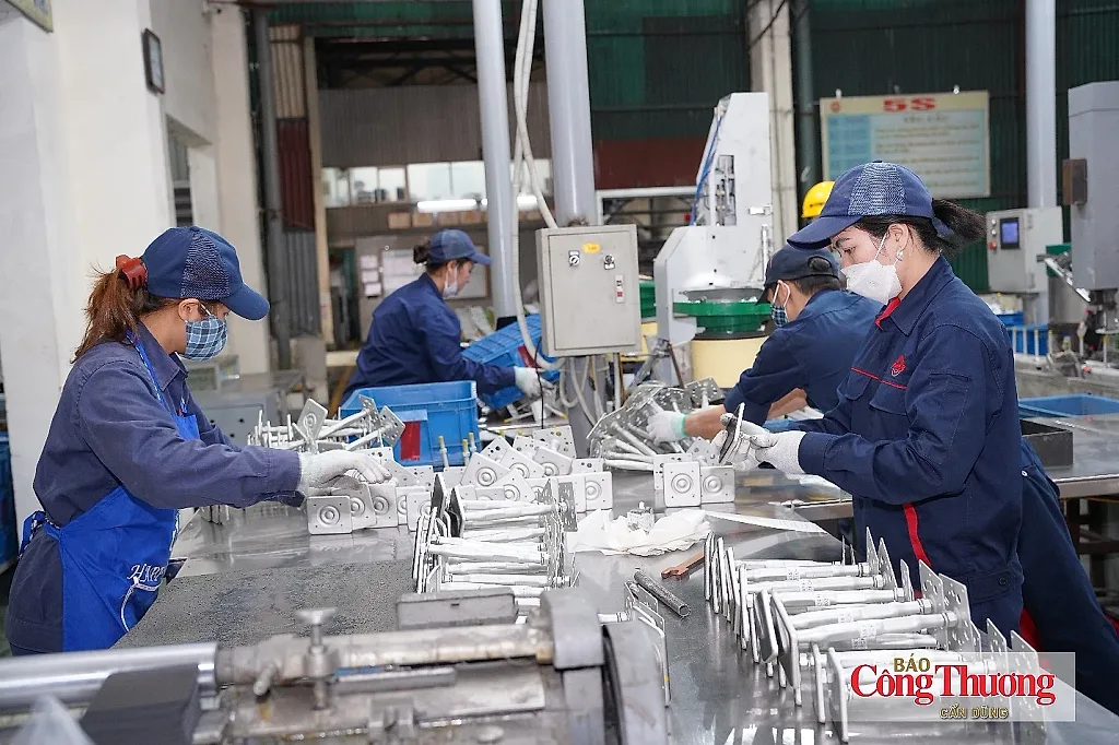 Công nghiệp chế tạo: Nâng tỷ lệ địa hóa, tăng năng lực tham gia chuỗi