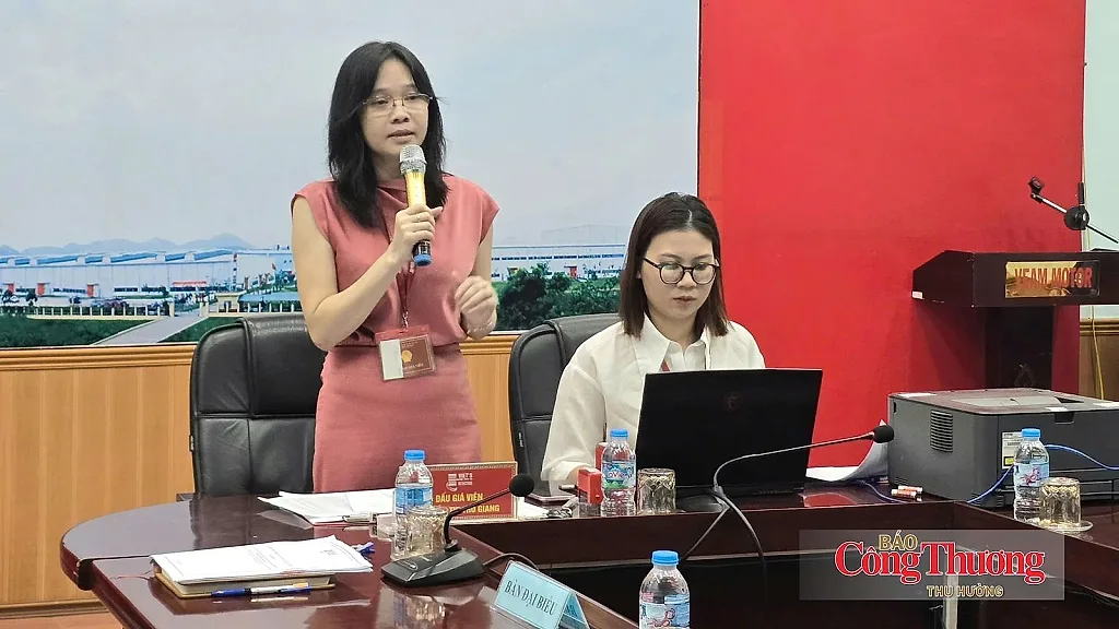 VEAM đấu giá thành công 33 xe ô tô tồn kho