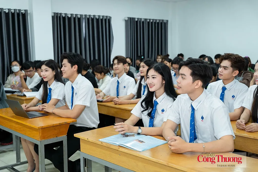 Điểm chuẩn Trường Đại học Công Thương TP. Hồ Chí Minh cao nhất 25,63