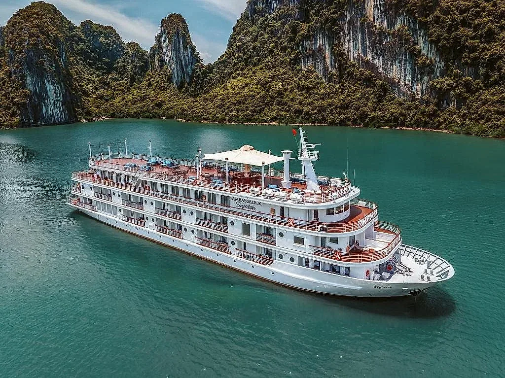 vinh-ha-long-1-.jpg