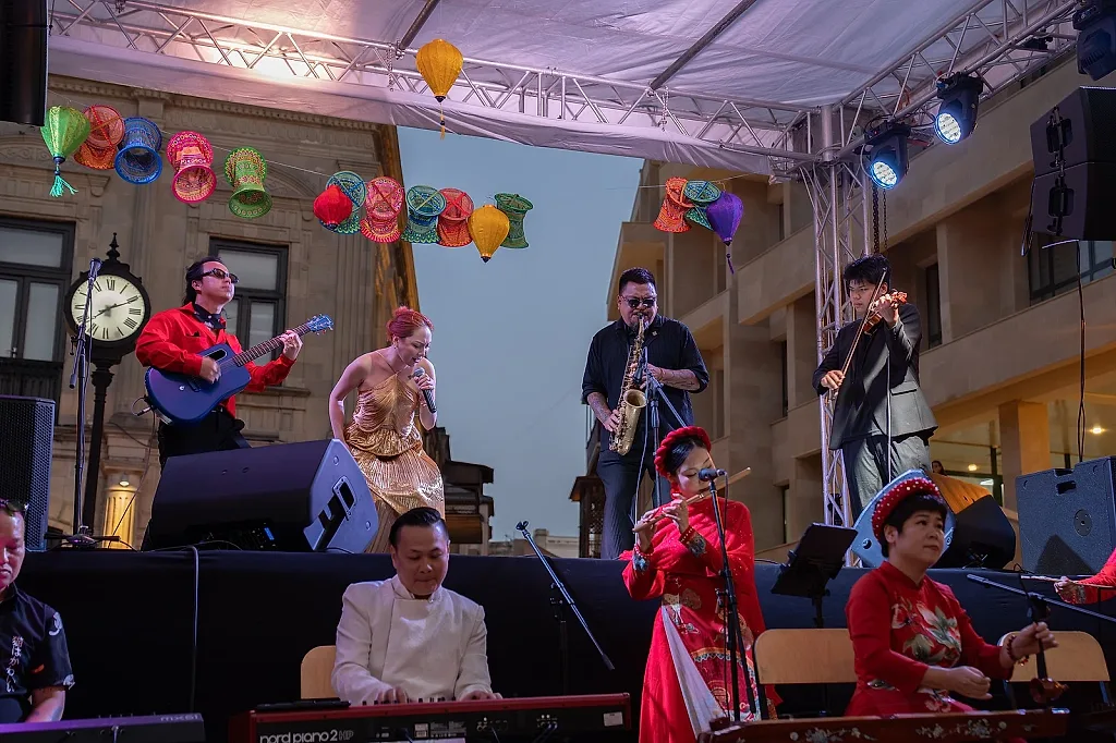 Một miền thanh âm Việt giữa trời Azerbaijan