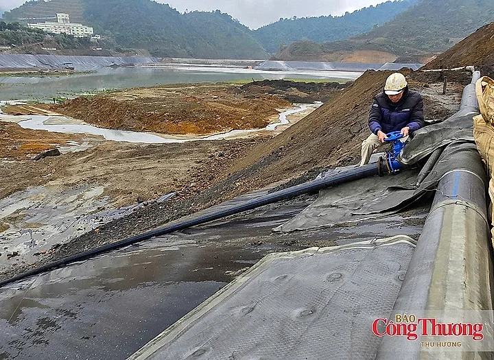 Yêu cầu các địa phương chủ động ứng phó mưa lớn, lũ quét, sạt lở đất
