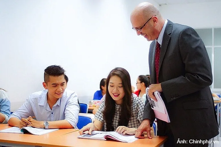 Cấp học bổng toàn phần cho 1.500 người đào tạo công nghệ chiến lược