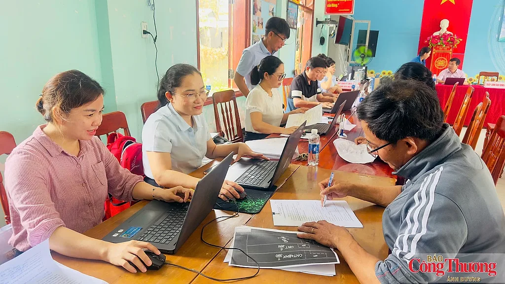 Chuyển đổi số tạo diện mạo mới cho văn hóa công sở ở Quảng Ngãi