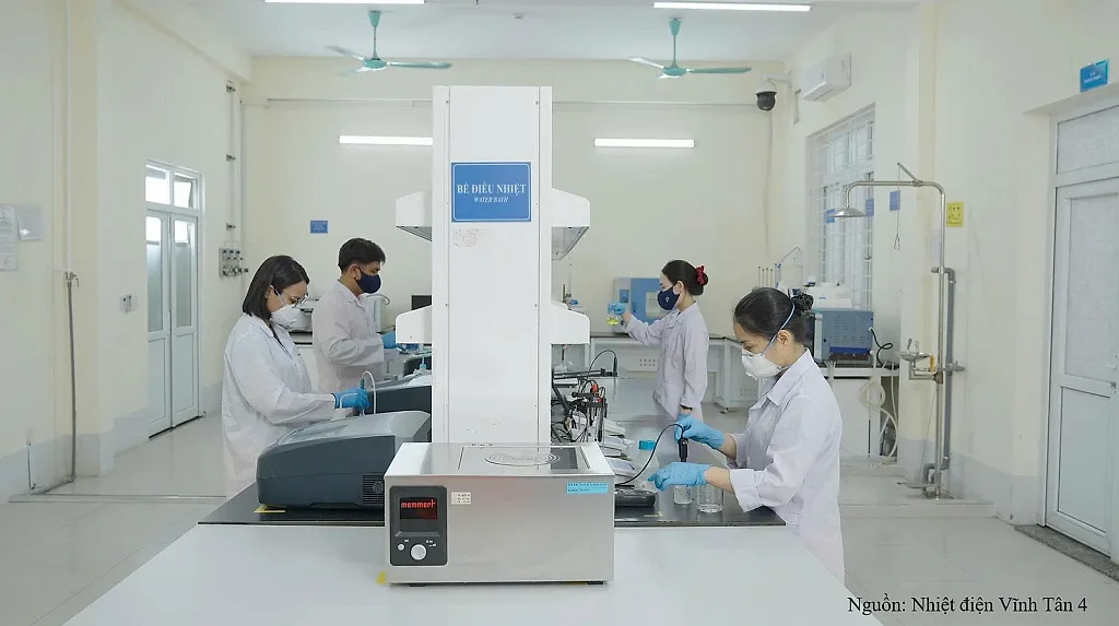 Phòng Thí nghiệm Hóa đạt chuẩn ISO/IEC 17025:2017: Bước tiến lớn của Vĩnh Tân trong việc tối ưu chí phí, bảo vệ môi trường