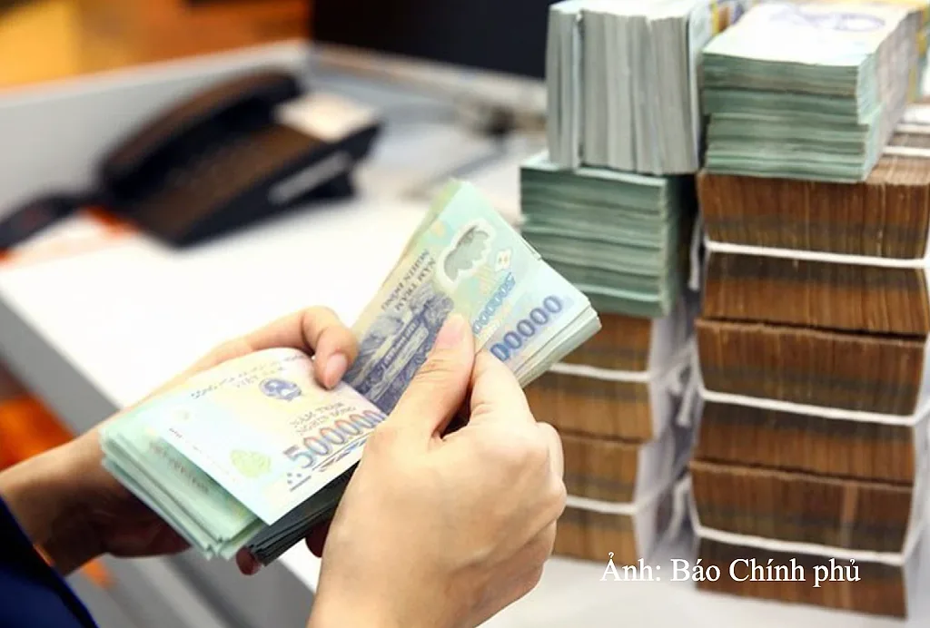 Bộ Nội vụ làm rõ về phương án tăng lương tối thiểu vùng
