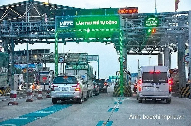 Kiểm tra hoạt động thu phí điện tử đường bộ, chấn chỉnh vi phạm
