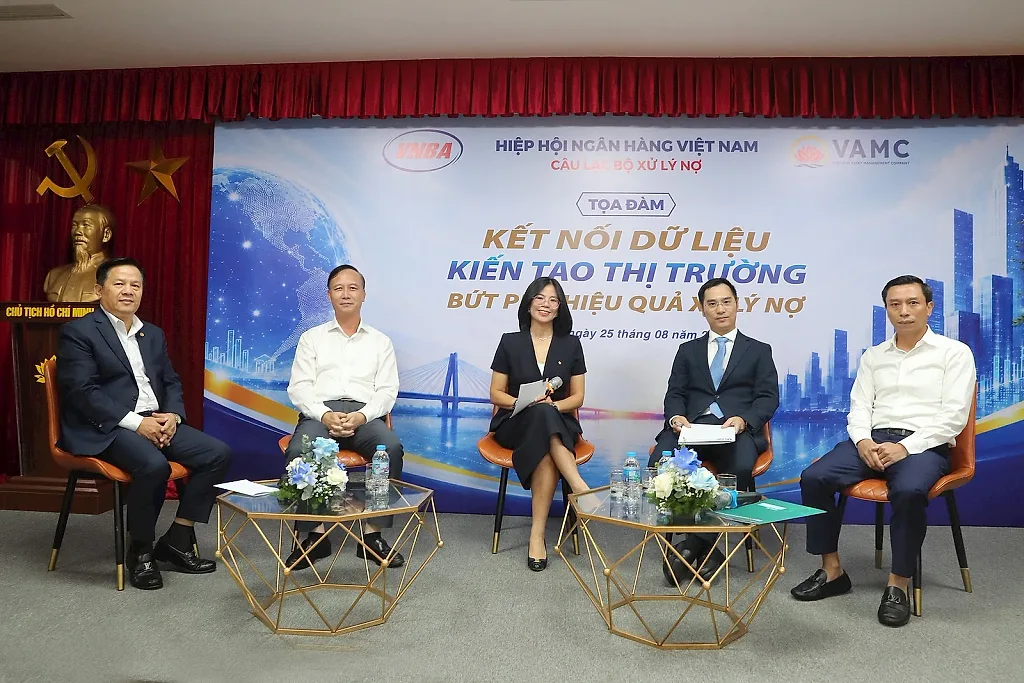 Khơi thông dòng vốn bị “đóng băng”: Cơ sở dữ liệu chung là chìa khóa