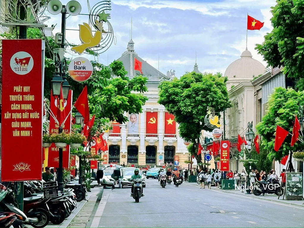 Tăng cường tuyên truyền bảo đảm an toàn giao thông dịp Quốc khánh 2/9
