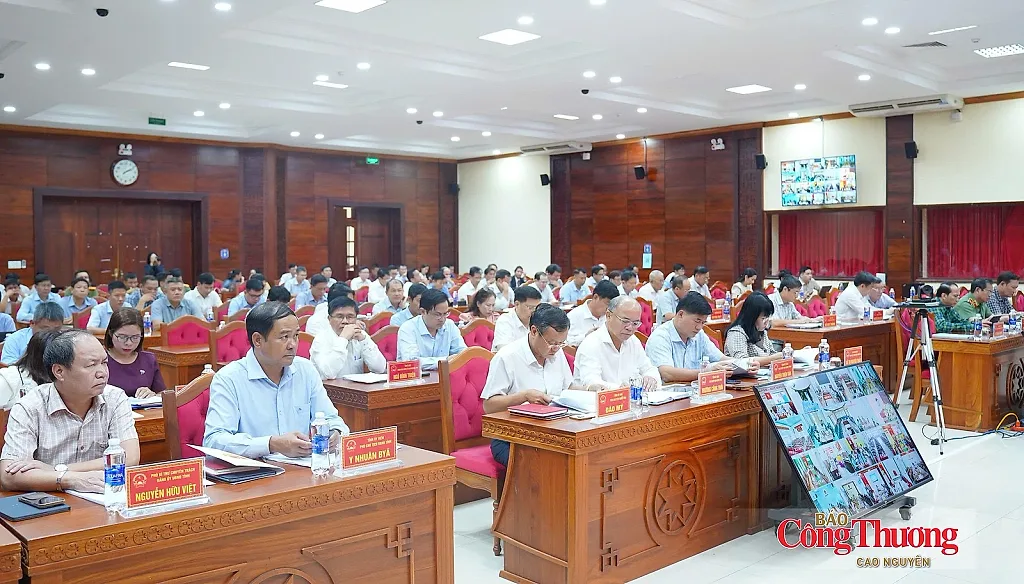 Bí thư Tỉnh ủy Đắk Lắk yêu cầu xử lý trách nhiệm nếu chậm giải phóng mặt bằng