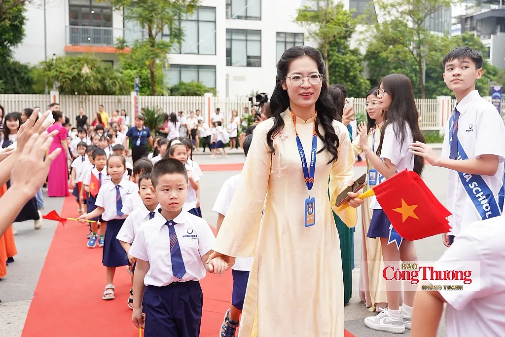 Lễ khai giảng đặc biệt và kỳ vọng đổi mới giáo dục thực chất
