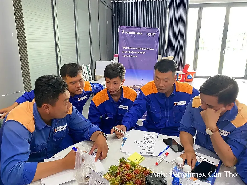 Petrolimex Cần Thơ xây dựng đội ngũ nhân viên bán hàng chuyên nghiệp