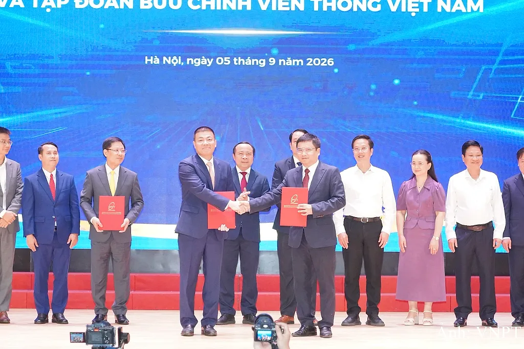 VNPT hợp tác PTIT phát triển đại học AI-Native