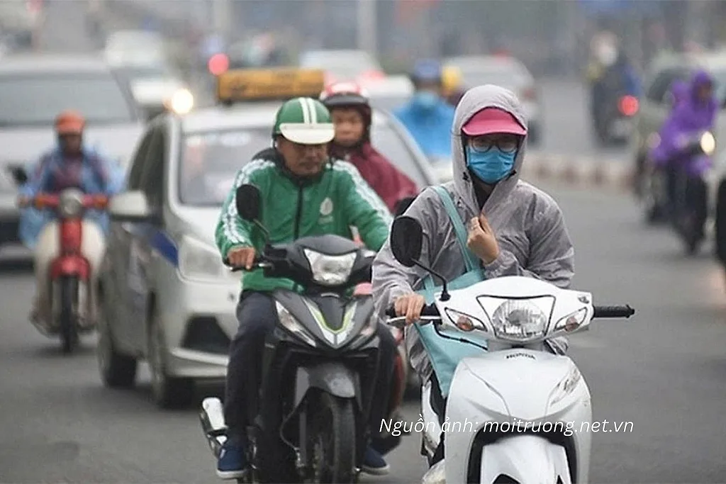 Miền Bắc đón không khí lạnh đầu mùa, miền Trung nguy cơ mưa lớn