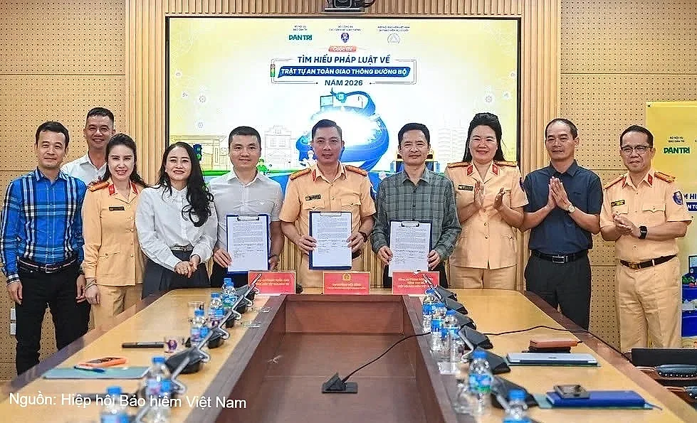 Thi Tìm hiểu Luật Giao thông 2026: Thay đổi tư duy thực tiễn