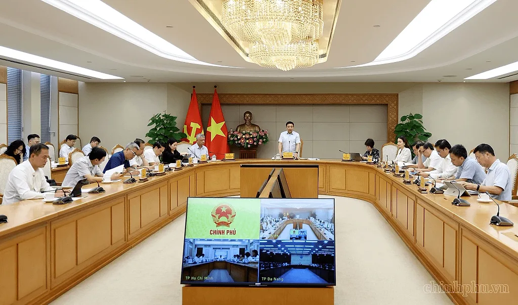 Trung tâm tài chính quốc tế: Vừa hoàn thiện thể chế, vừa triển khai sản phẩm cụ thể