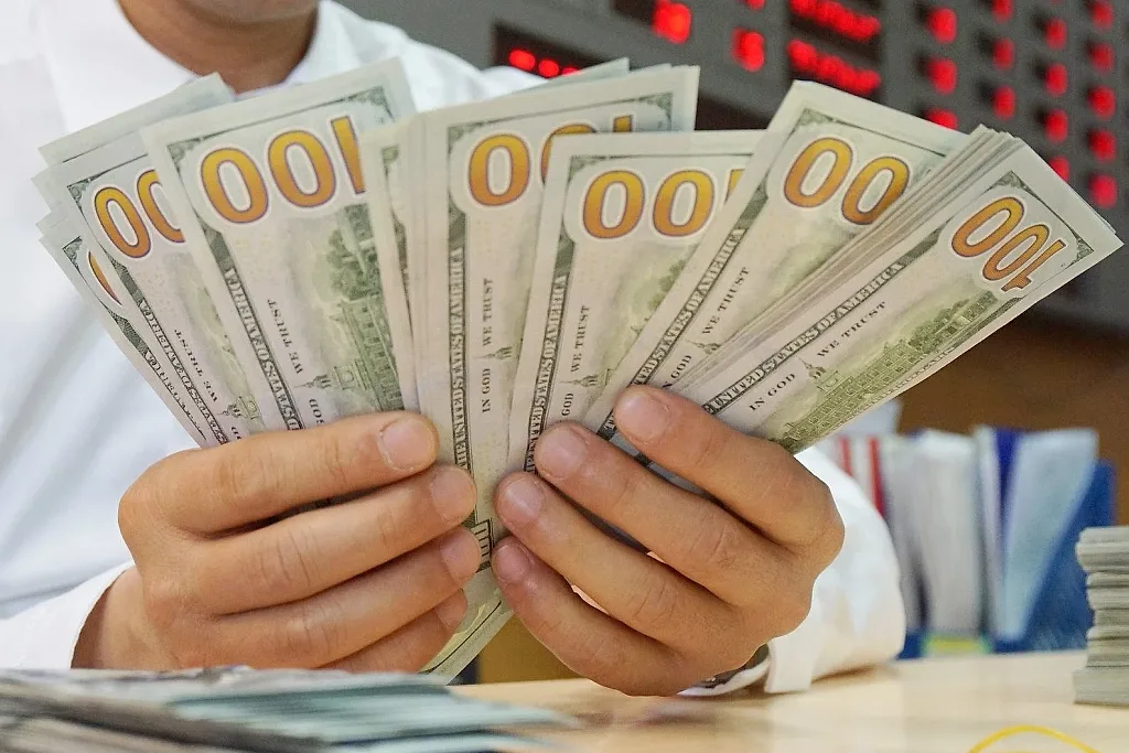 Ngày 8/9: Tỷ giá trung tâm giảm 8 đồng