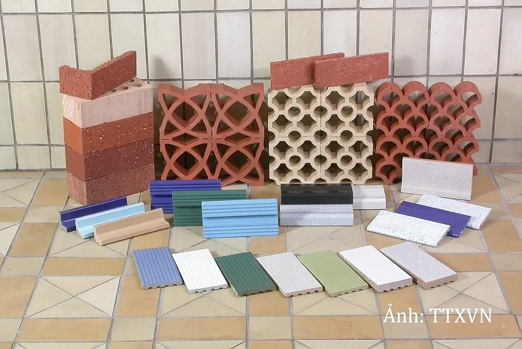Bộ Công Thương áp thuế chống bán phá giá gạch gốm, sứ ốp lát từ Ấn Độ