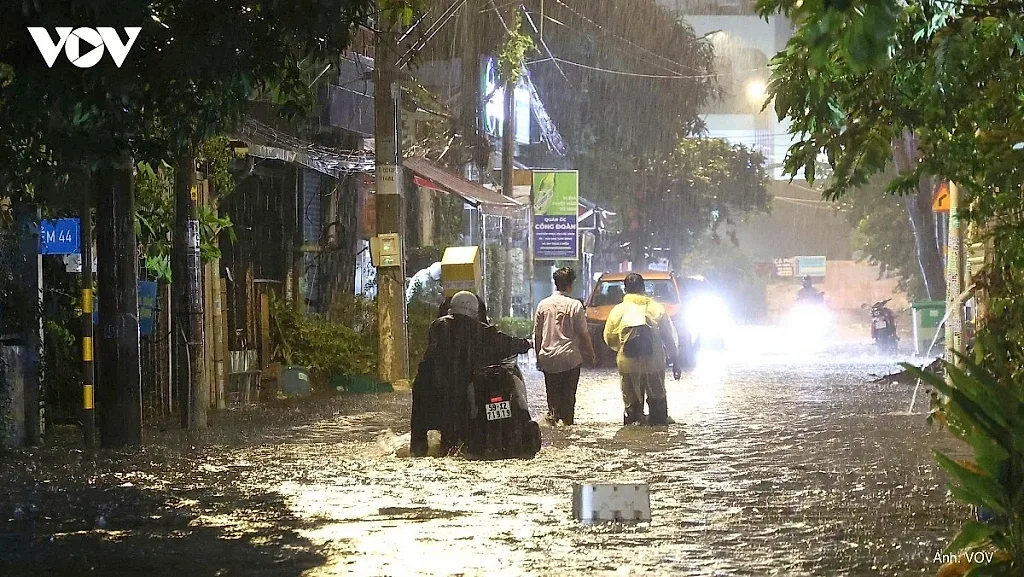 Quy hoạch TP. Hồ Chí Minh: Không chỉ chống ngập, phải ngăn “chìm”