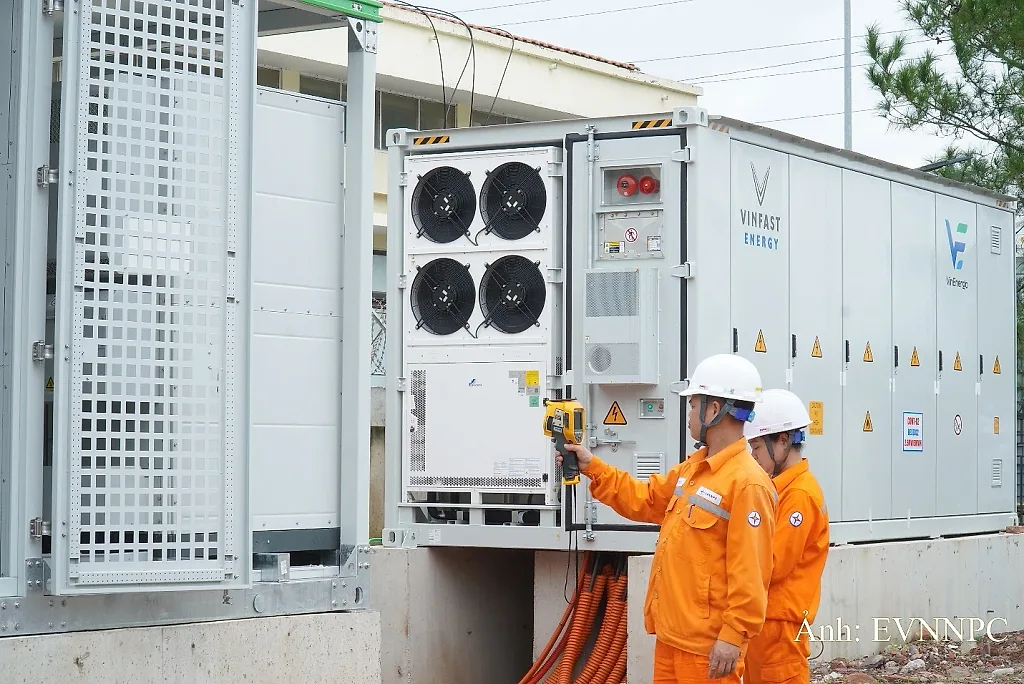 EVNNPC duy trì tăng trưởng, bảo đảm cung ứng điện và nhiệm vụ cuối năm