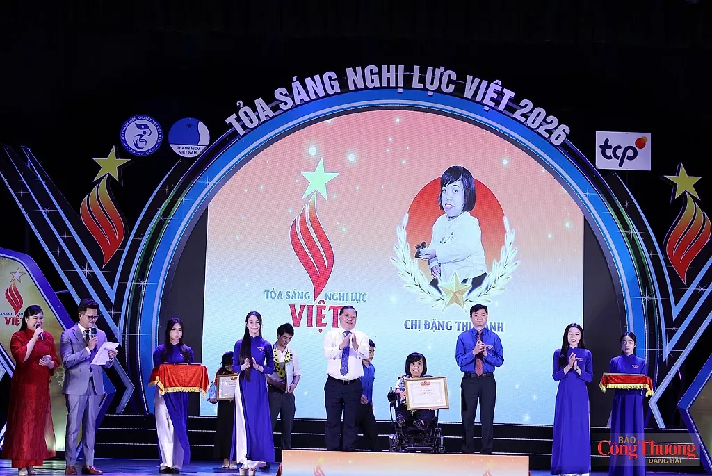Vinh danh 26 gương thanh niên khuyết tật tiêu biểu 'Tỏa sáng nghị lực Việt'