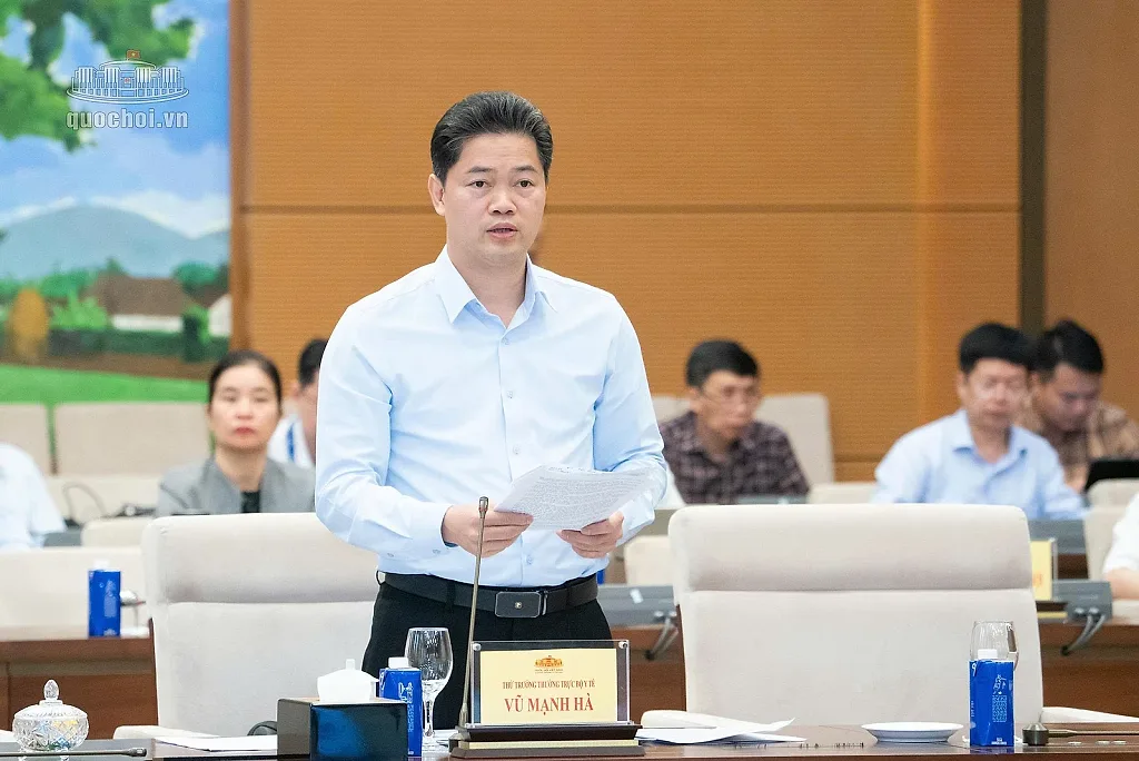 Bộ Y tế đề xuất cấm sản xuất, kinh doanh thuốc lá điện tử, thuốc lá nung nóng